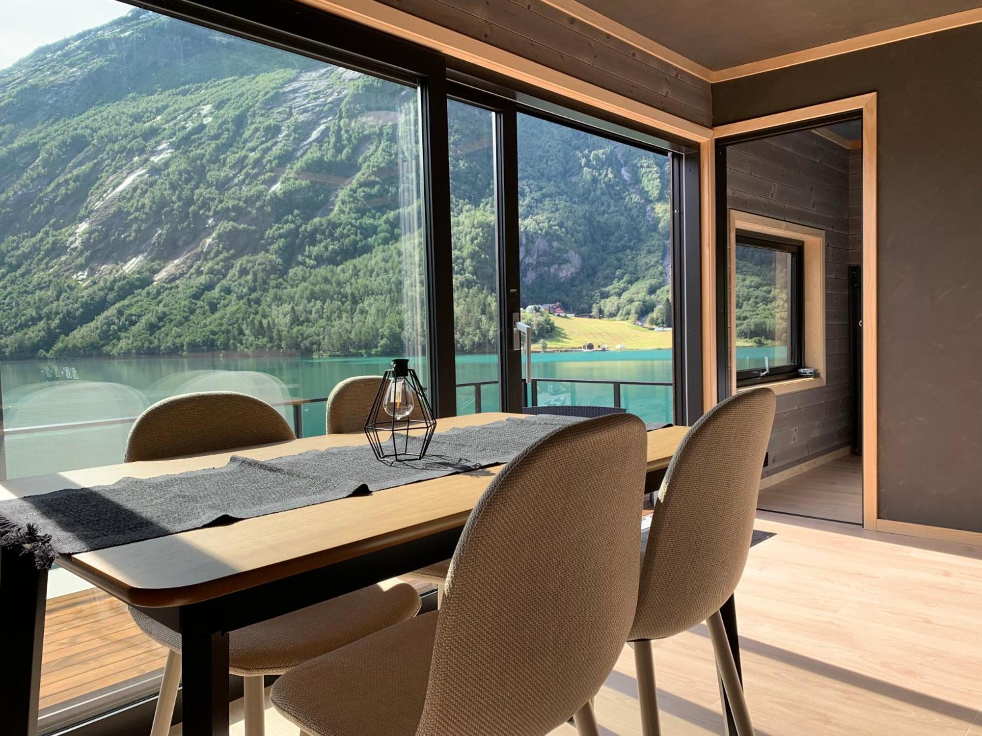 Golden - Princess Apartment *